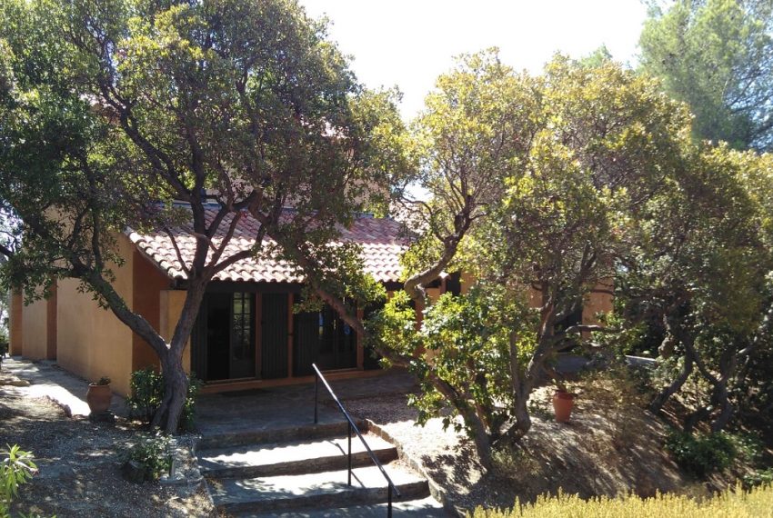 Maison depuis garage